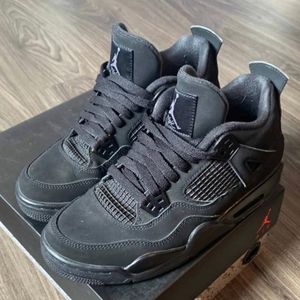 Air Jordan 4 Retro GS 'Black Cat'2020